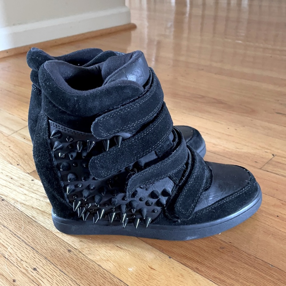 Aldo heeled sneakers with spikes / studs